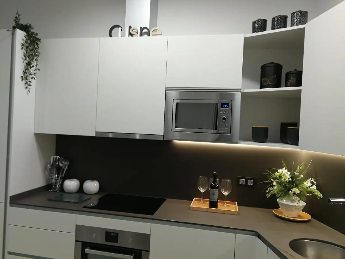 Glory Suite With Ac License Ess02463 San Sebastián Spanien